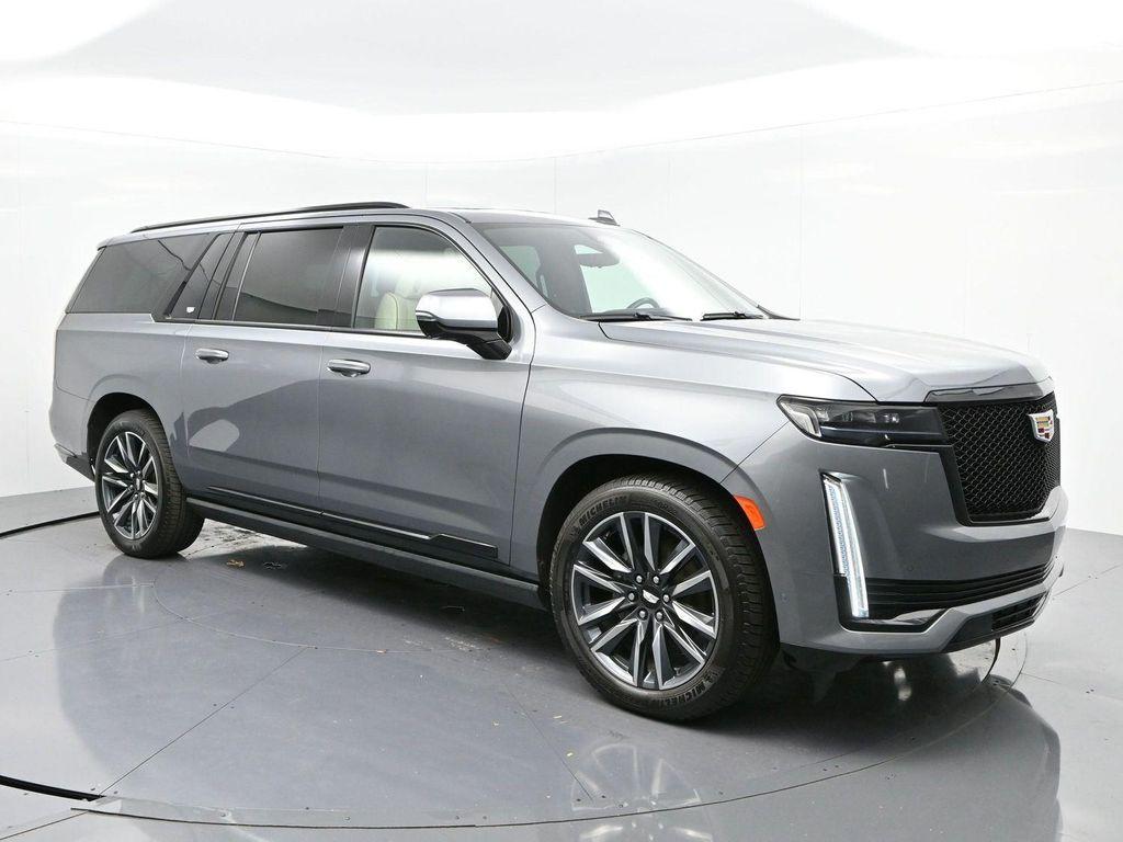 used 2021 Cadillac Escalade ESV car, priced at $55,500