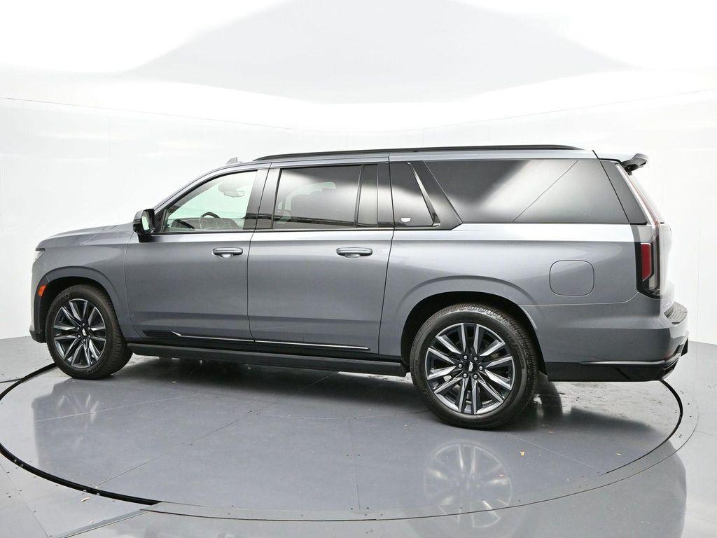 used 2021 Cadillac Escalade ESV car, priced at $55,500