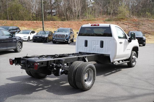 new 2025 Chevrolet Silverado 3500 car, priced at $51,183