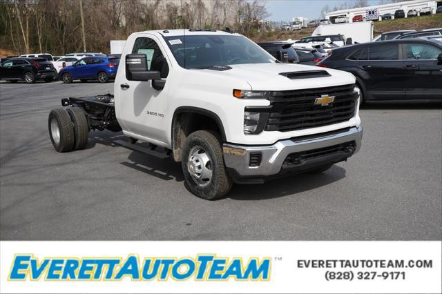 new 2025 Chevrolet Silverado 3500 car, priced at $51,183