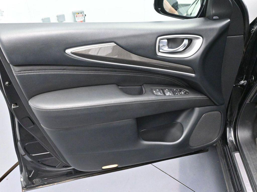 used 2019 INFINITI QX60 car, priced at $16,000