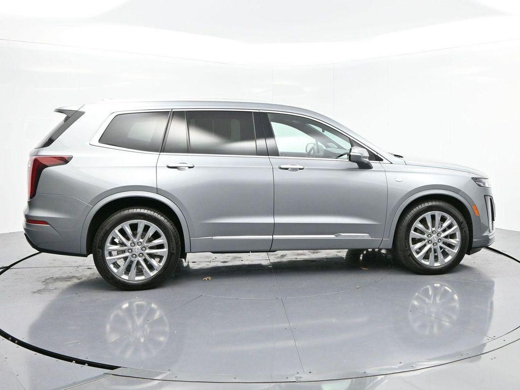 used 2024 Cadillac XT6 car, priced at $48,500