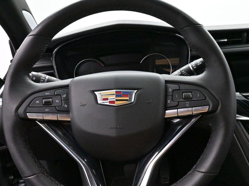 used 2024 Cadillac XT6 car, priced at $48,500