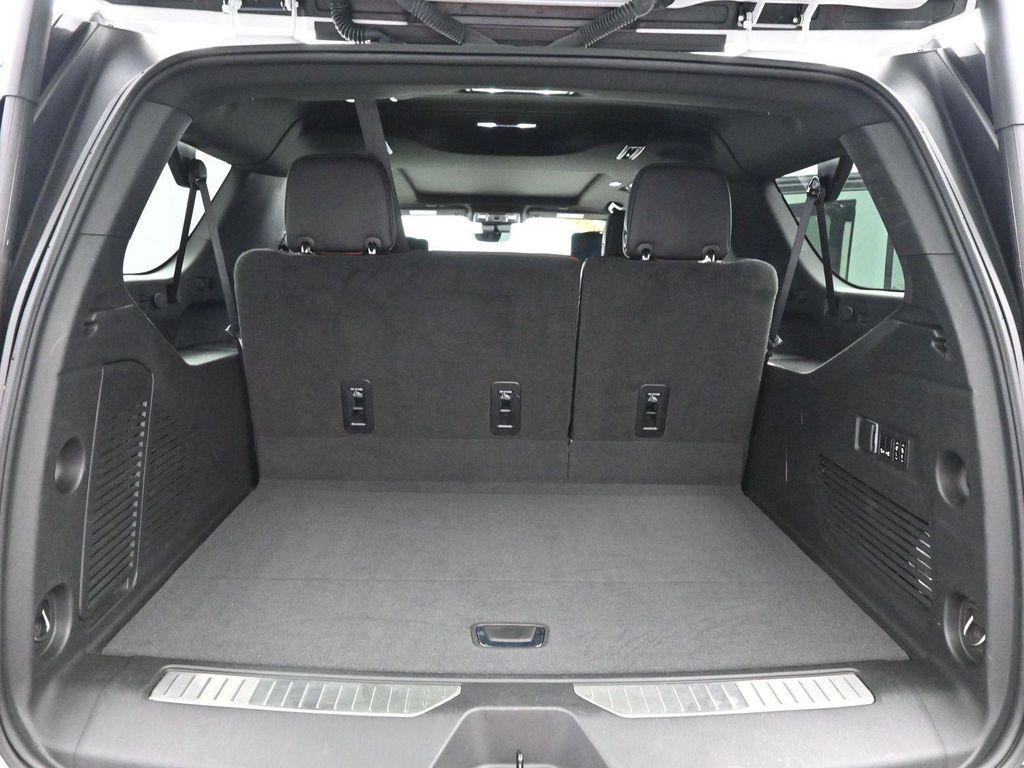 used 2023 GMC Yukon XL car, priced at $68,000