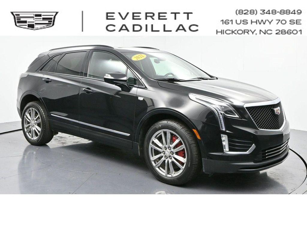 used 2022 Cadillac XT5 car, priced at $33,700