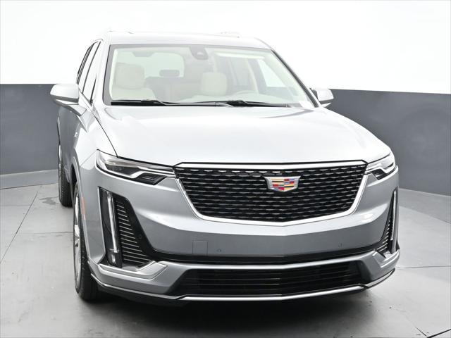 used 2025 Cadillac XT6 car, priced at $54,500