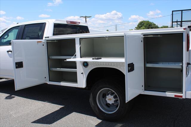 new 2025 Chevrolet Silverado 3500 car, priced at $63,384