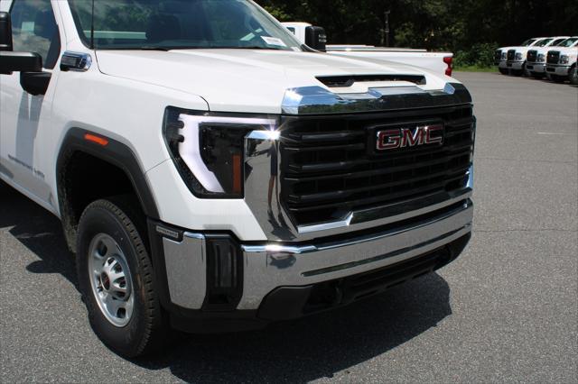 new 2024 GMC Sierra 2500 car, priced at $44,185