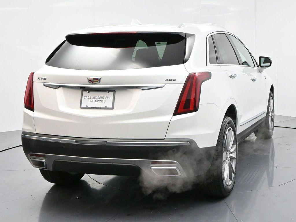used 2025 Cadillac XT5 car, priced at $43,000