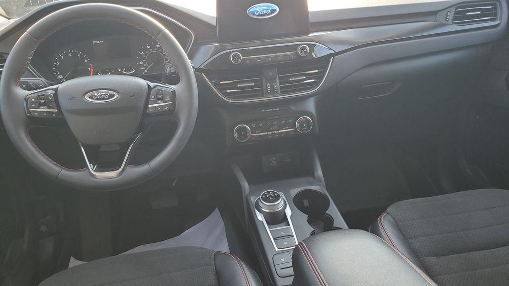 used 2022 Ford Escape car, priced at $23,500