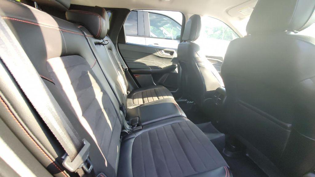 used 2022 Ford Escape car, priced at $23,500