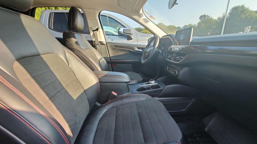 used 2022 Ford Escape car, priced at $23,500