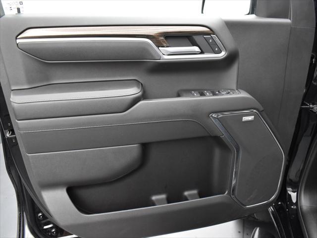 used 2025 Chevrolet Silverado 1500 car, priced at $60,000