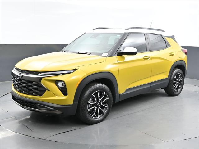 used 2025 Chevrolet TrailBlazer car, priced at $27,700