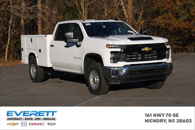 new 2024 Chevrolet Silverado 3500 car, priced at $52,553