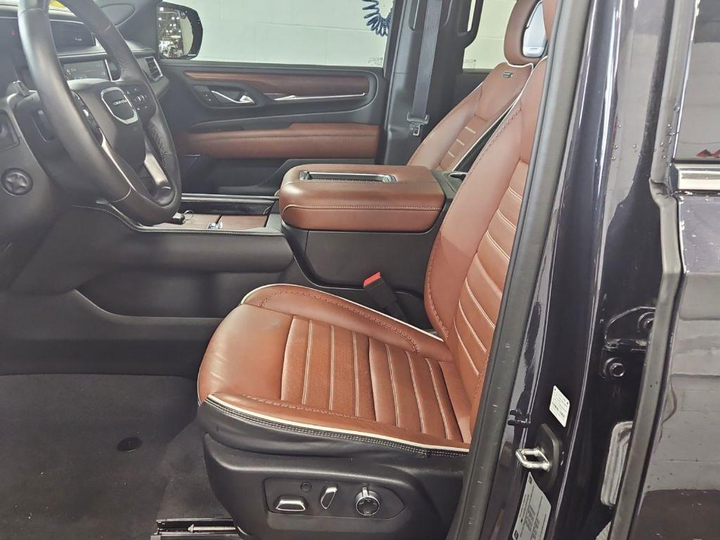 used 2024 GMC Yukon car, priced at $87,000