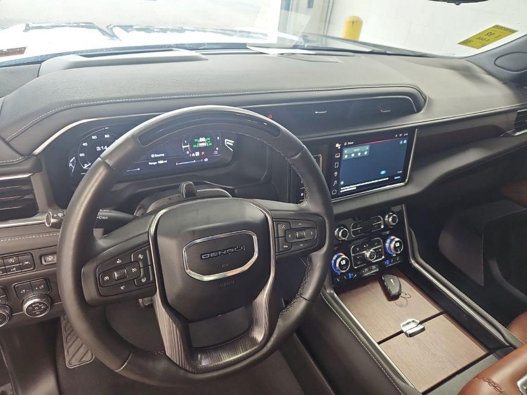 used 2024 GMC Yukon car, priced at $87,000