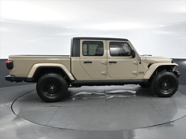 used 2020 Jeep Gladiator car, priced at $28,000