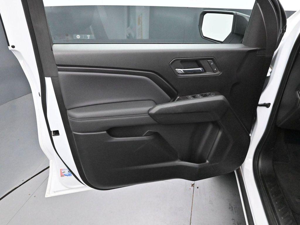 used 2024 Chevrolet Colorado car, priced at $33,000