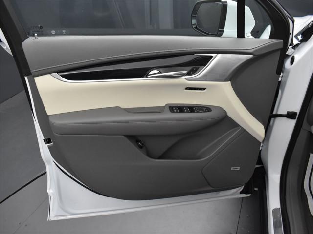 used 2024 Cadillac XT6 car, priced at $49,000