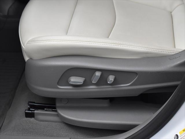 used 2024 Cadillac XT6 car, priced at $49,000