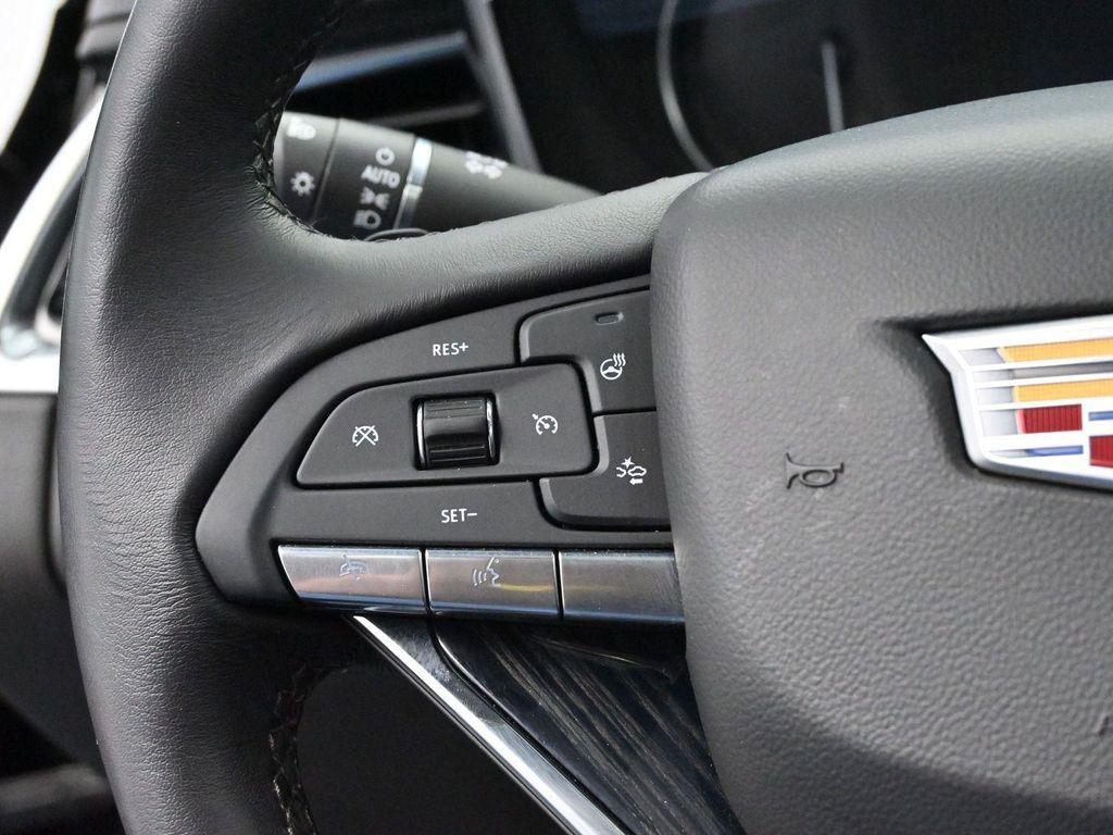 used 2024 Cadillac XT6 car, priced at $45,000