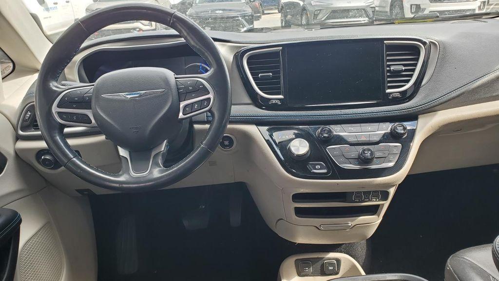 used 2021 Chrysler Pacifica Hybrid car, priced at $22,700