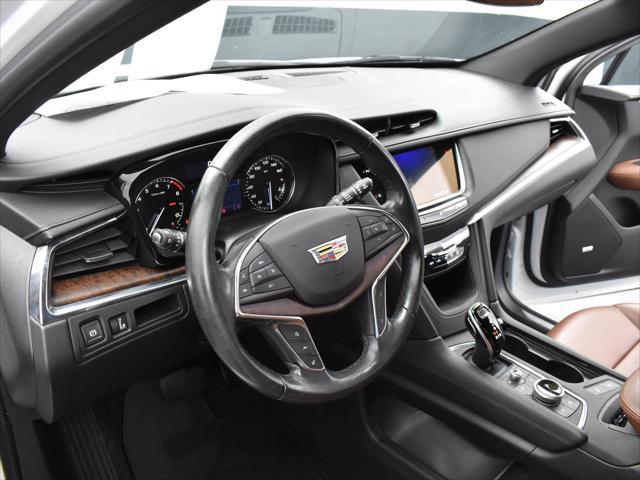 used 2020 Cadillac XT5 car