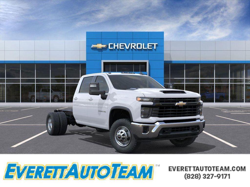 new 2025 Chevrolet Silverado 3500 car, priced at $79,688