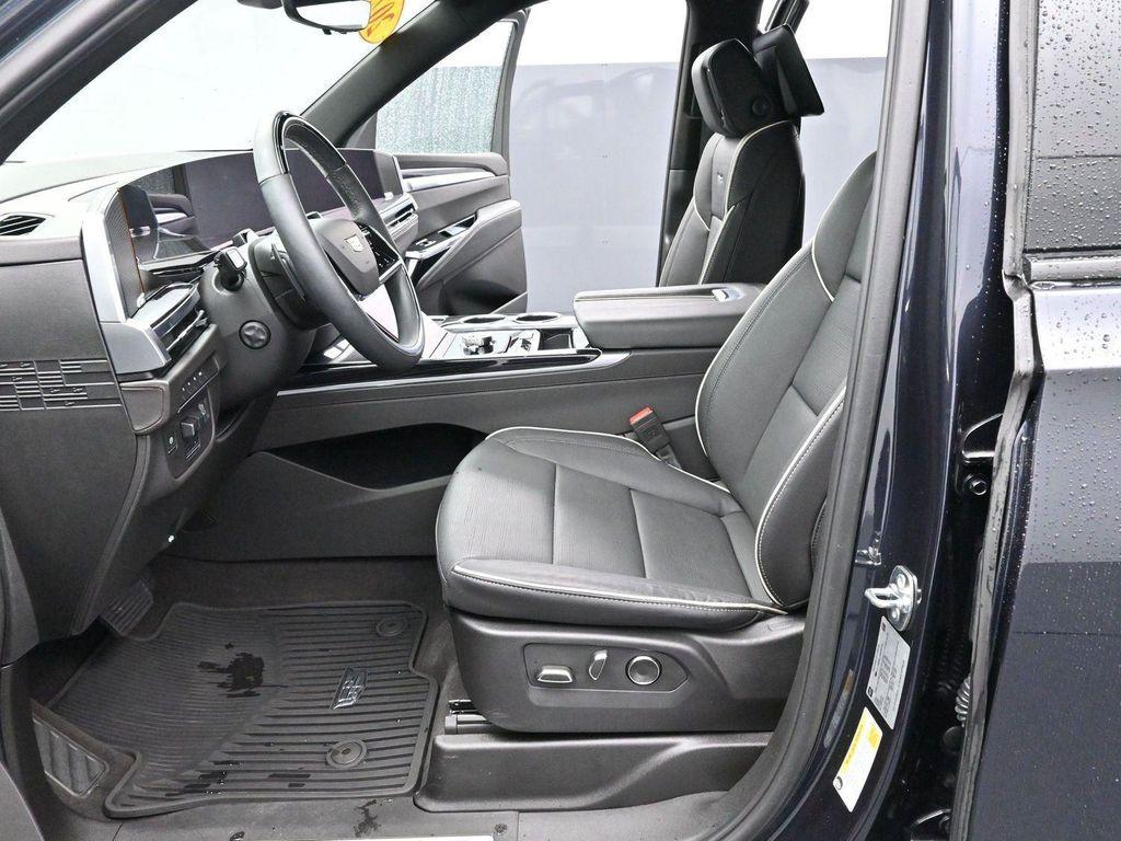 used 2025 Cadillac Escalade ESV car, priced at $106,000