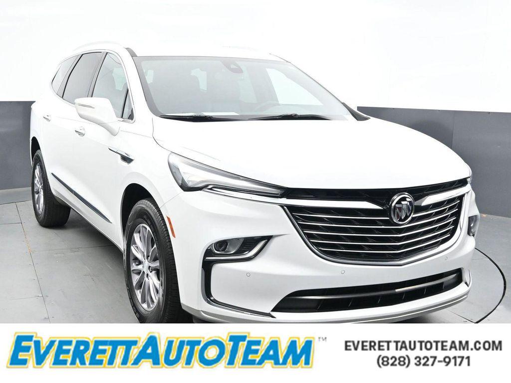 used 2022 Buick Enclave car, priced at $31,000