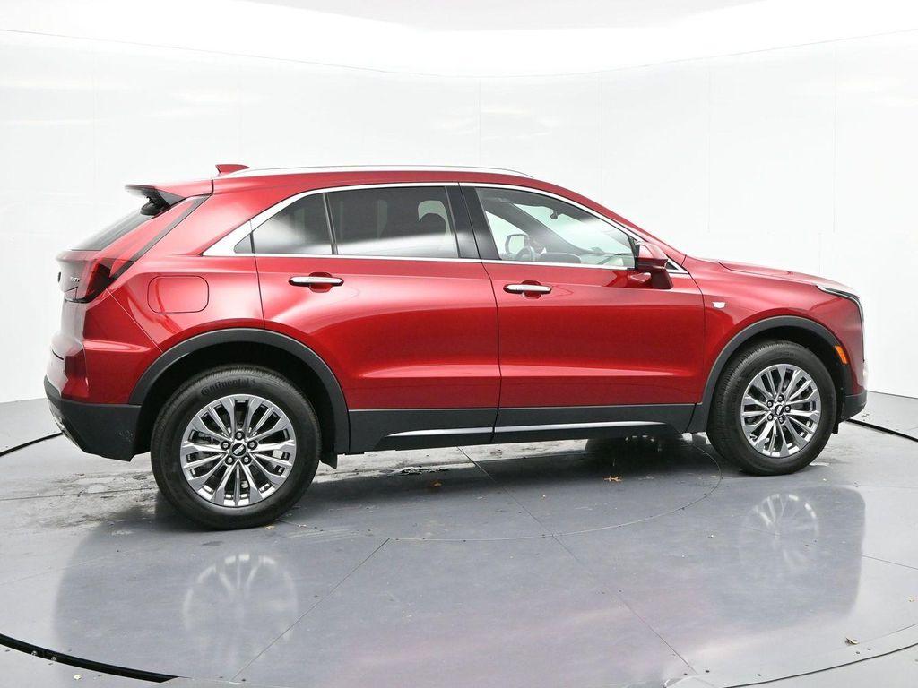 used 2025 Cadillac XT4 car, priced at $40,500