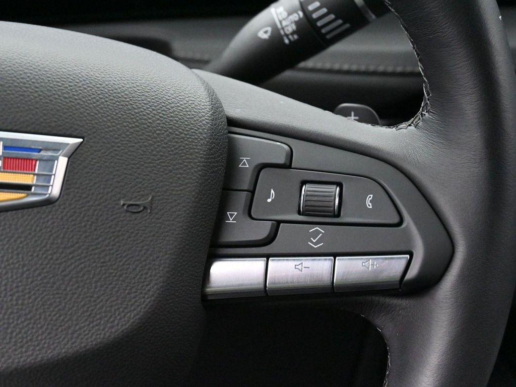 used 2025 Cadillac XT4 car, priced at $40,500