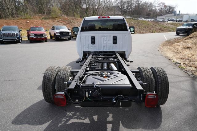 new 2025 Chevrolet Silverado 3500 car, priced at $51,183
