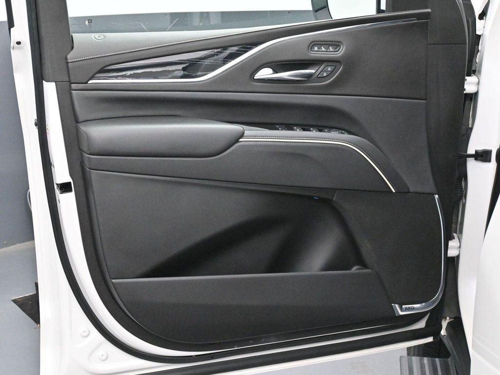 used 2021 Cadillac Escalade ESV car, priced at $51,500