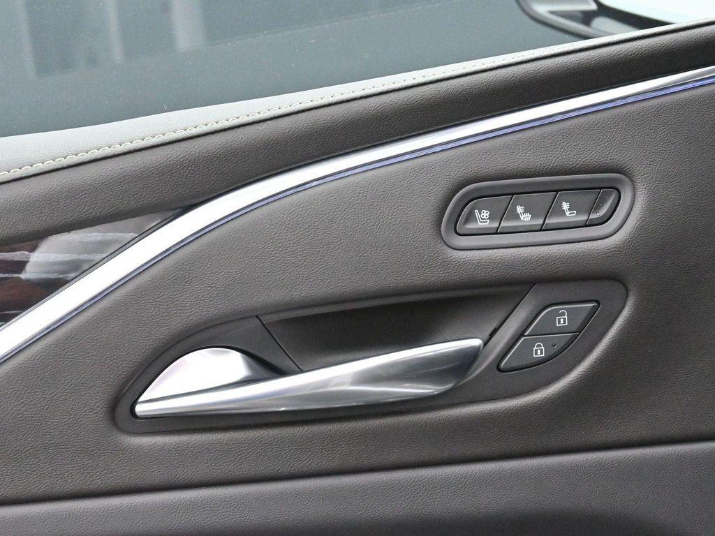 used 2021 Cadillac Escalade ESV car, priced at $51,500