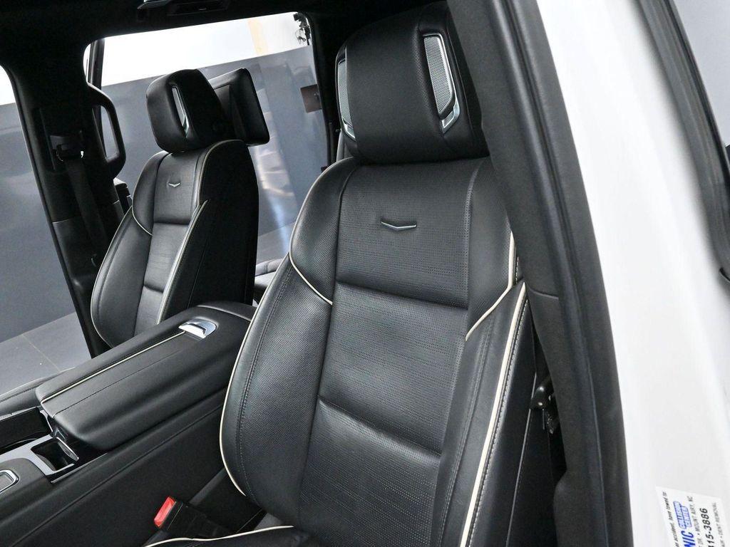 used 2021 Cadillac Escalade ESV car, priced at $51,500