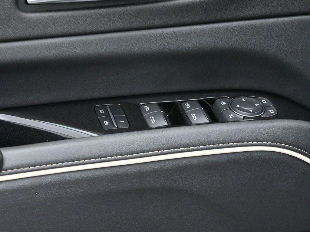 used 2021 Cadillac Escalade ESV car, priced at $51,500