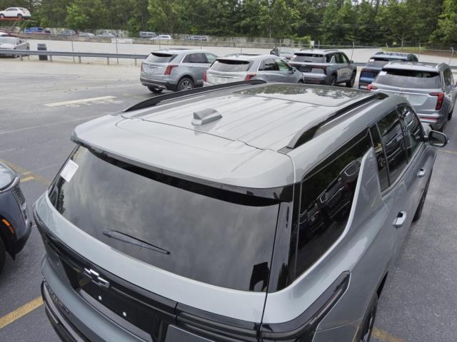 used 2024 Chevrolet Traverse car, priced at $55,700