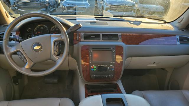 used 2012 Chevrolet Suburban car, priced at $15,000