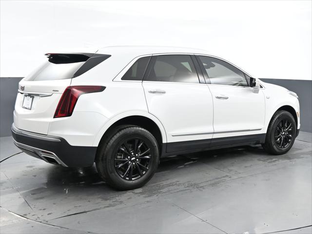 used 2022 Cadillac XT5 car, priced at $31,500