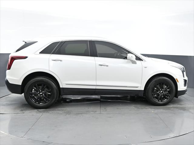 used 2022 Cadillac XT5 car, priced at $31,500