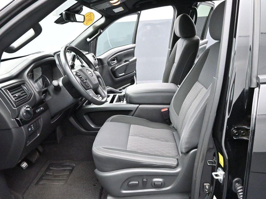 used 2023 Nissan Titan car, priced at $32,000