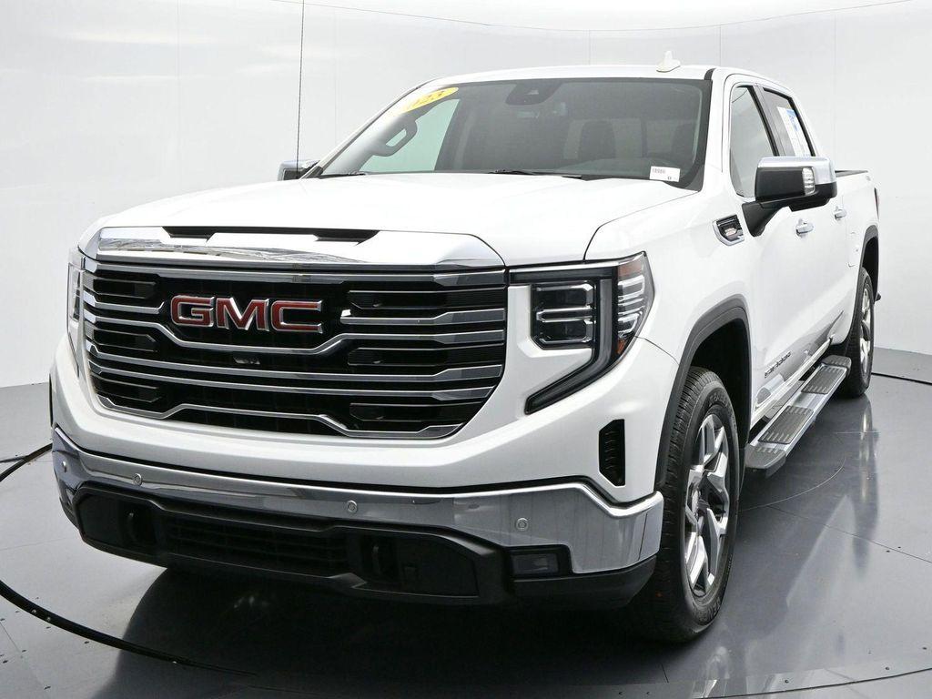 used 2023 GMC Sierra 1500 car, priced at $44,500