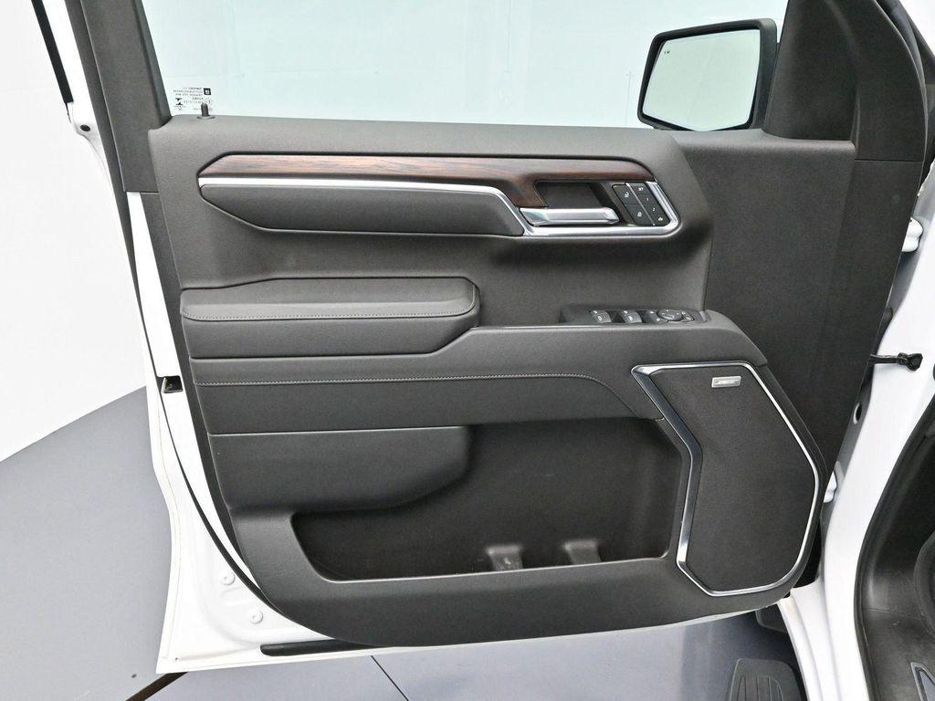 used 2023 GMC Sierra 1500 car, priced at $44,500