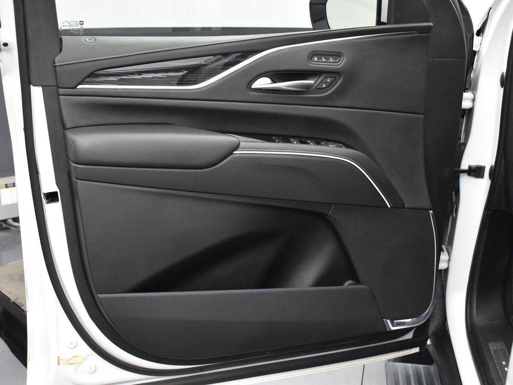 used 2021 Cadillac Escalade ESV car, priced at $47,500