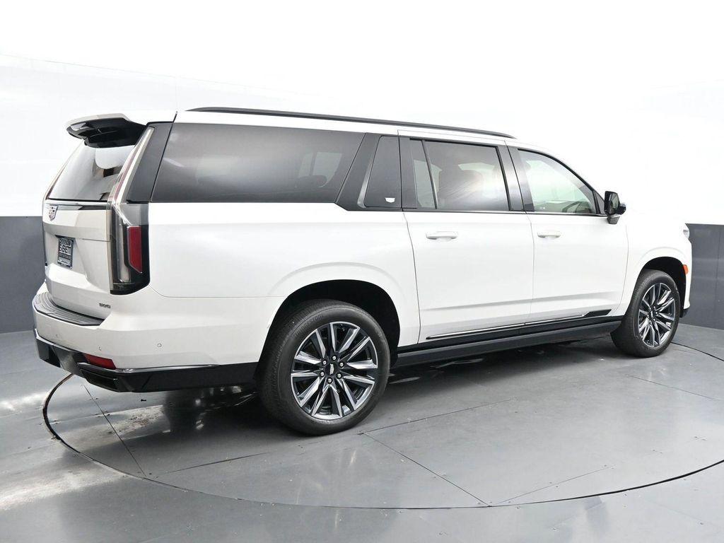 used 2021 Cadillac Escalade ESV car, priced at $47,500