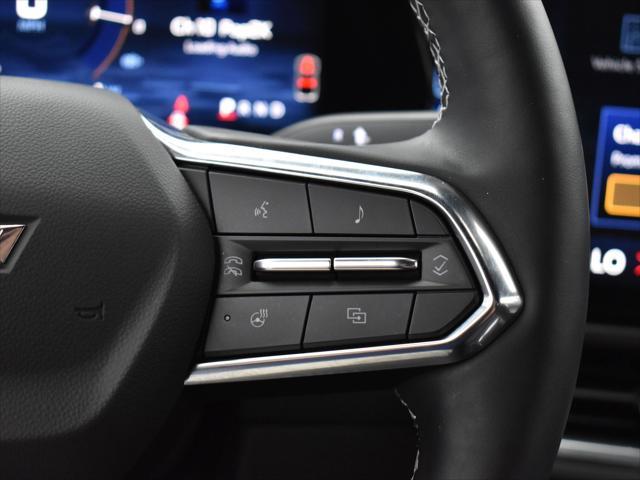 used 2025 Chevrolet Equinox EV car, priced at $27,500