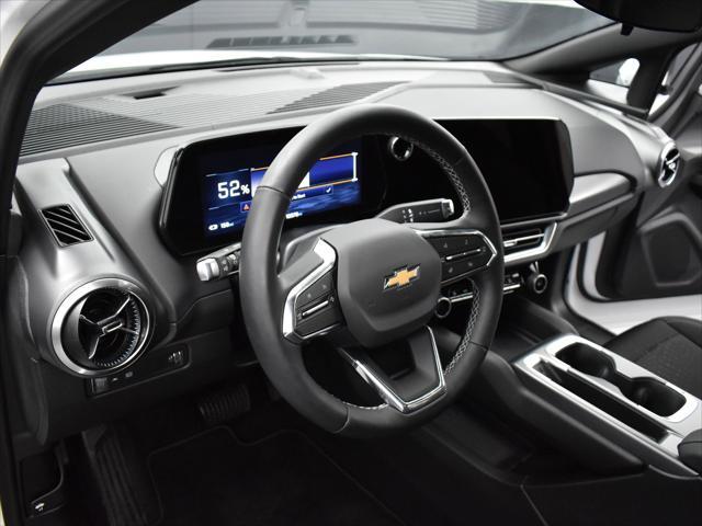 used 2025 Chevrolet Equinox EV car, priced at $27,500