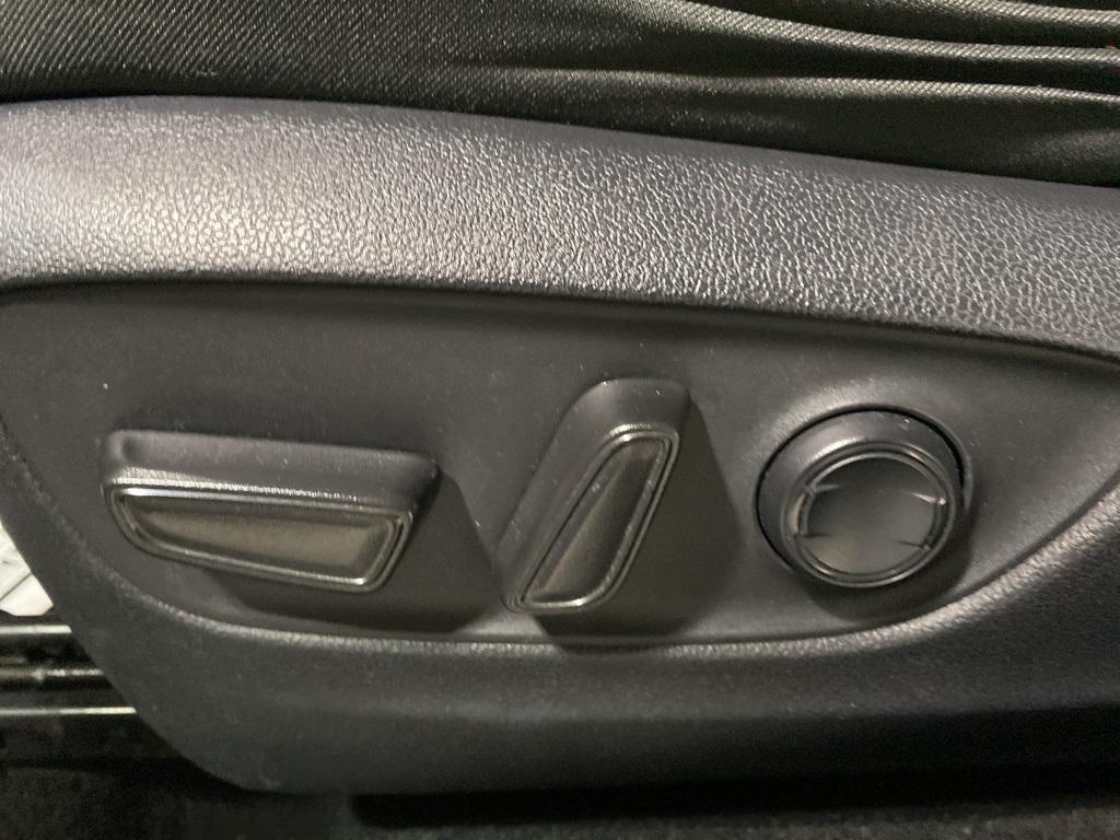 used 2021 Toyota RAV4 car, priced at $25,675